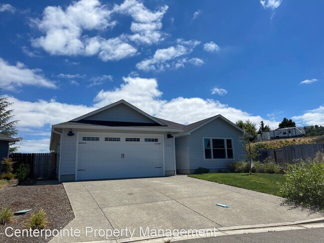 Foto del edificio - 3 br, 2 bath House - 425 Brady Lane