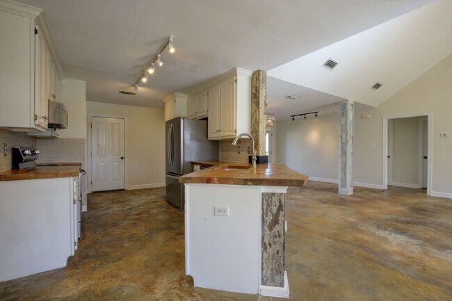 Foto del edificio - Hawthorne Glenn Fairhope!