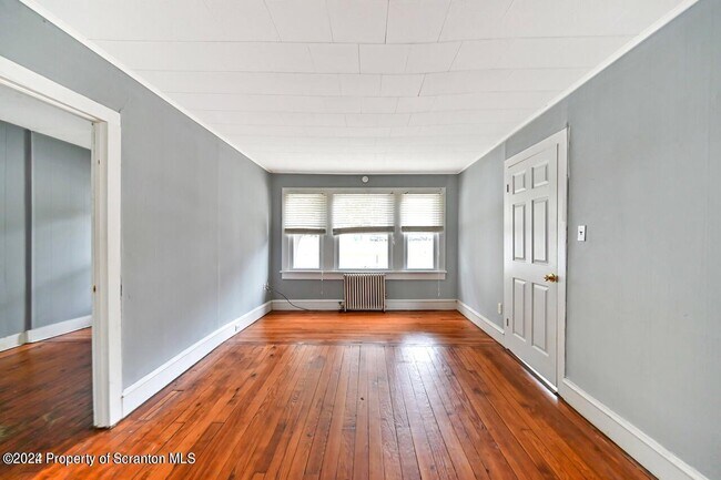 Building Photo - 1359 Wyoming Ave