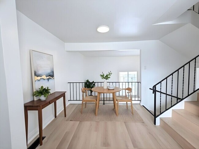 Building Photo - 197-197 Mohawk St