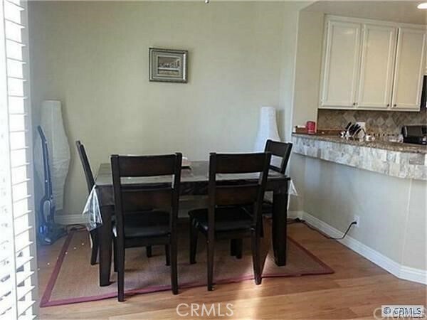 Building Photo - 2736 Monza