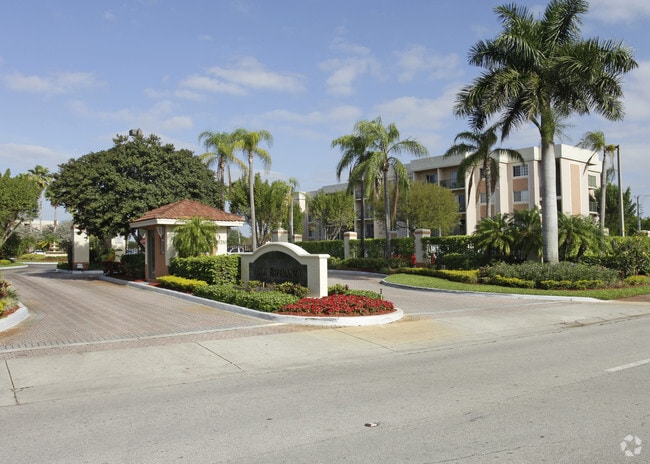 Building Photo - Villa Esperanza