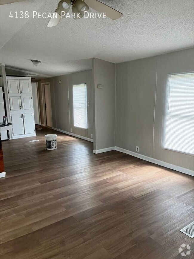 Building Photo - 4138 Pecan Park Dr