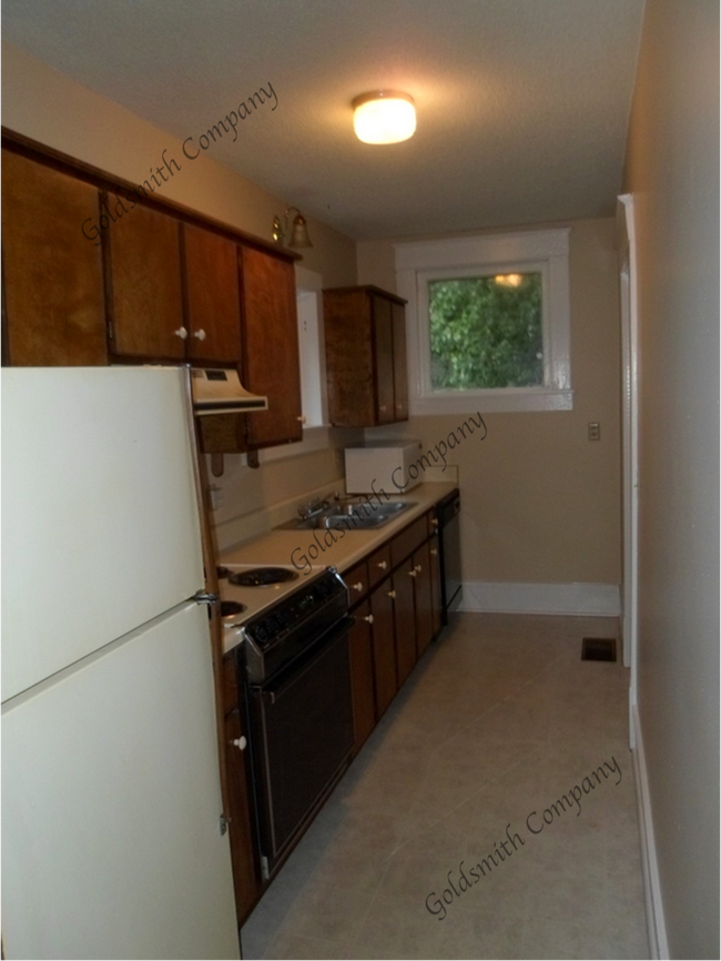 Building Photo - "1-Bedroom Condo in Downtown Greenville"