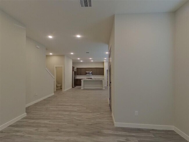 Building Photo - 22816 Terrazzo Dr