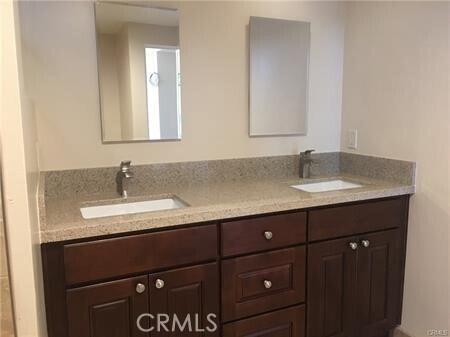 Building Photo - 2078 Noble View Dr