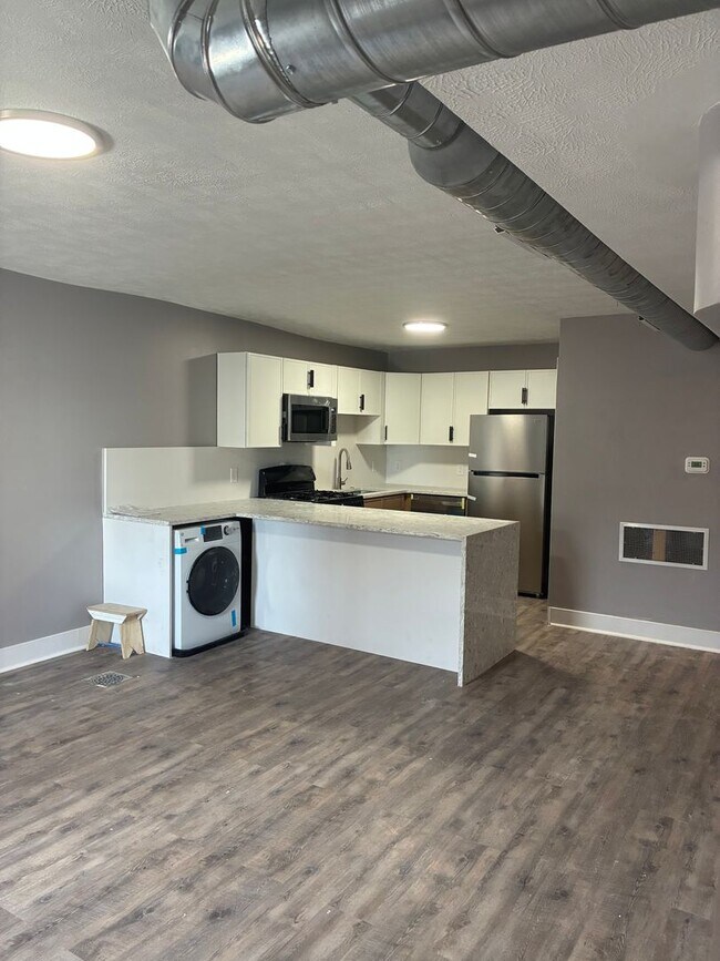 Foto del edificio - 352-354 Ermine Way