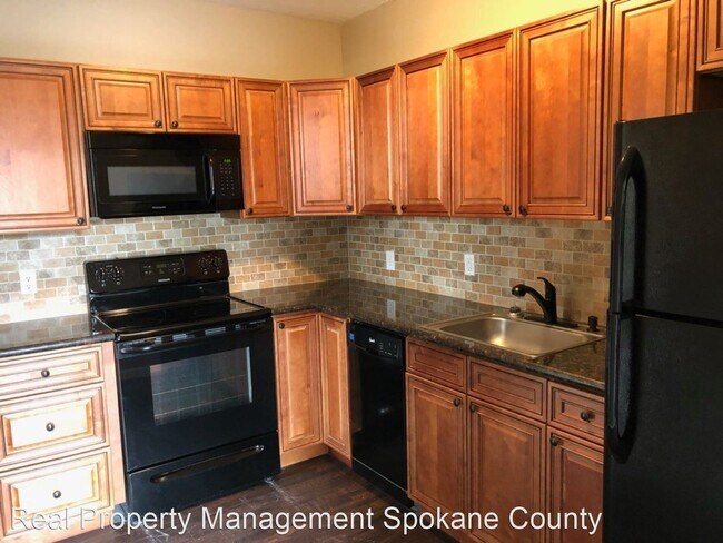 Foto del edificio - 1 br, 1 bath Apartment - 712 S Maple St., #1