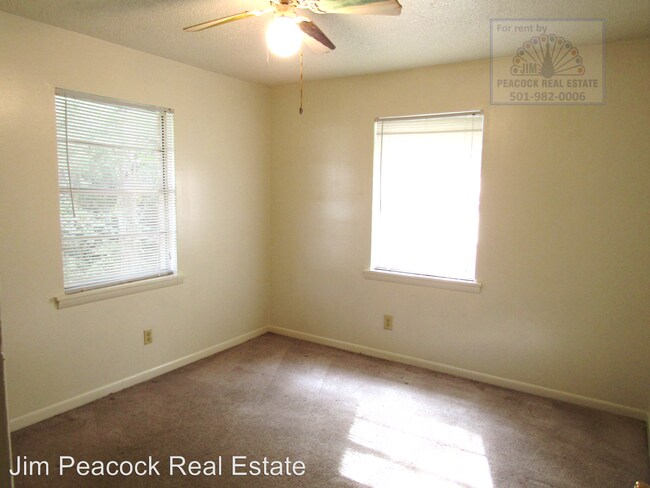 Building Photo - 1603-1605 AR-161
