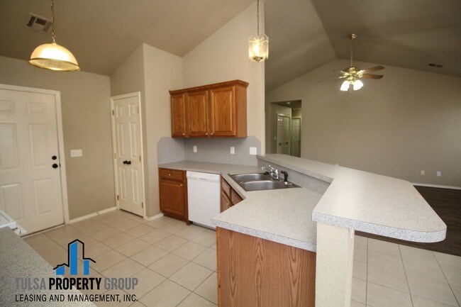 Foto del edificio - 15095 E. 530 Rd. Claremore OK 74019