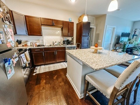 Foto del edificio - 1118 Litton Ave