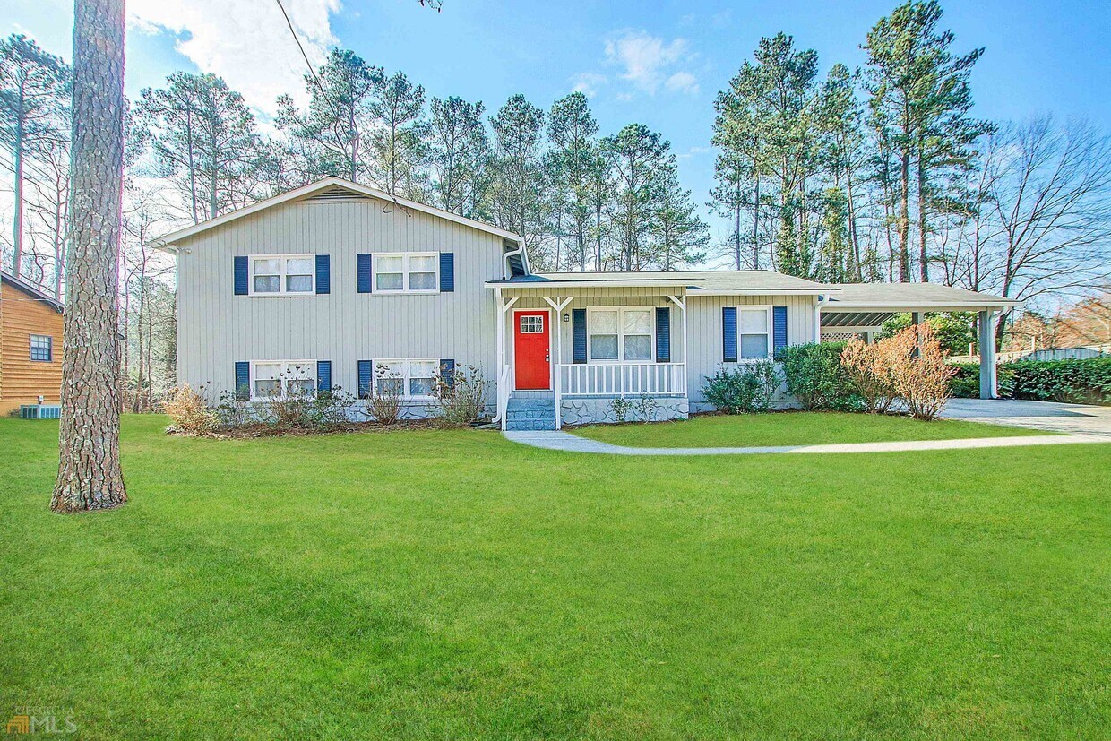 Primary Photo - 1690 Whitlock Rd