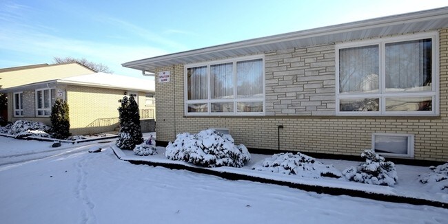 Foto del edificio - 4141 Eastridge Dr