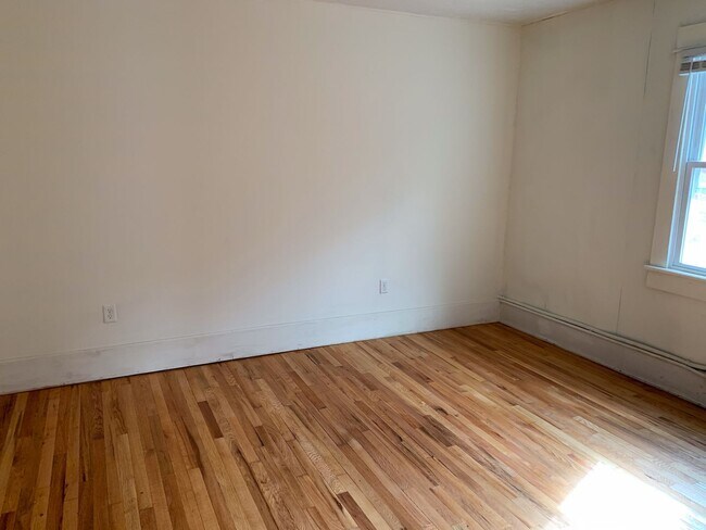 Foto del edificio - Downtown Buena Vista 2nd floor apartment 5...