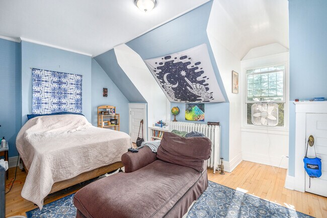 Habitación nro. 1 - 2307 E Superior St
