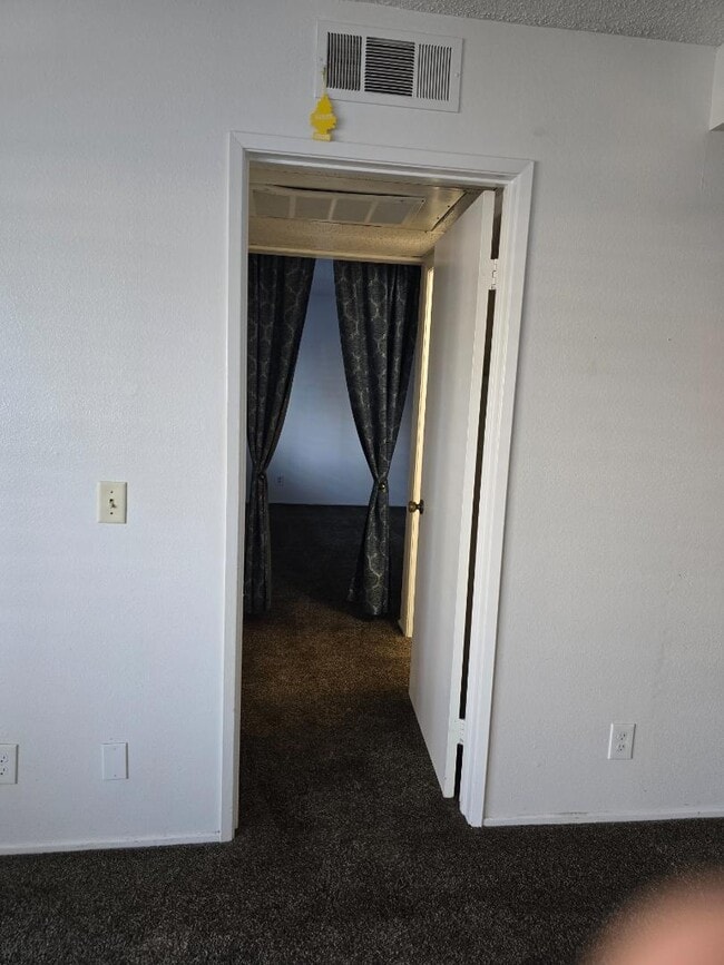 Photo - 1735 E Washington St Apartment