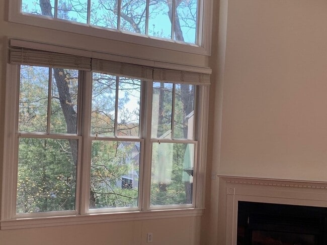 Foto del edificio - 22 White Oaks Ln