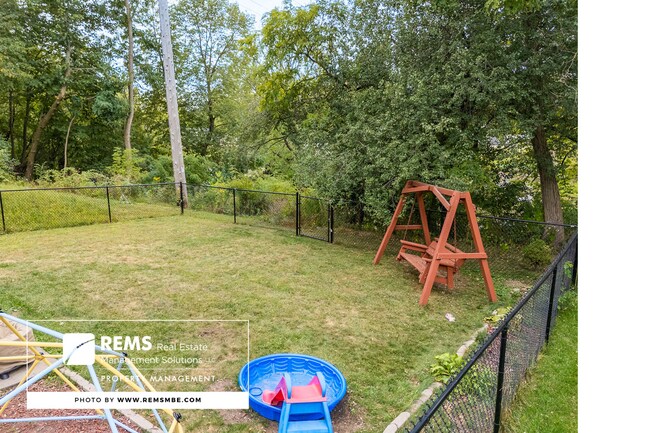 Foto del edificio - 815 Island Ct