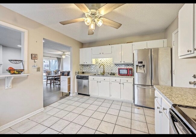 Building Photo - 1841 Sundancer Ln