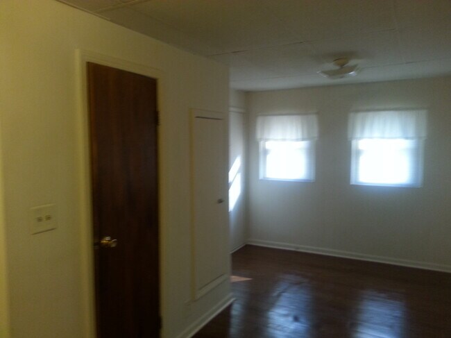 Building Photo - 26710 W Huron River Dr