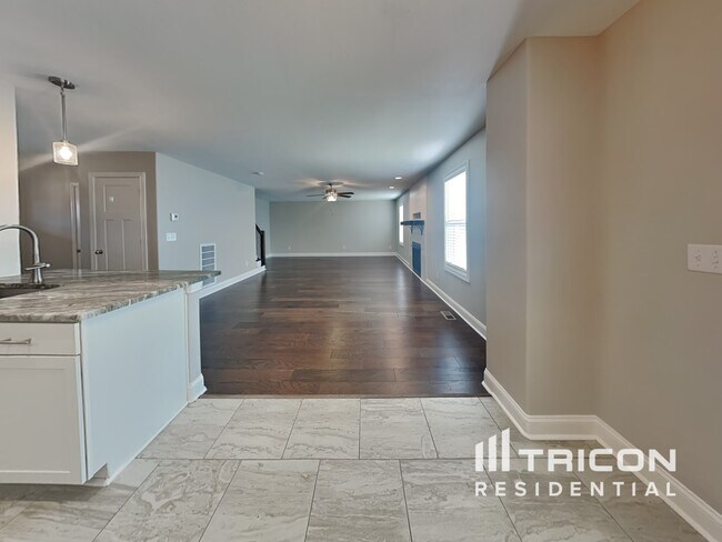 Foto del edificio - 962 Bonellis Ln