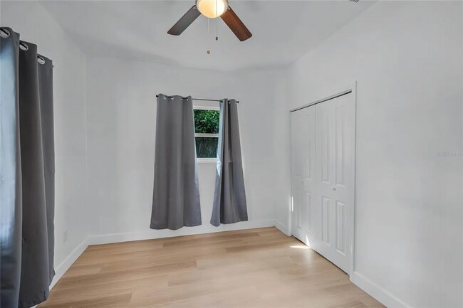 Foto del edificio - 1305 Fairview Ave