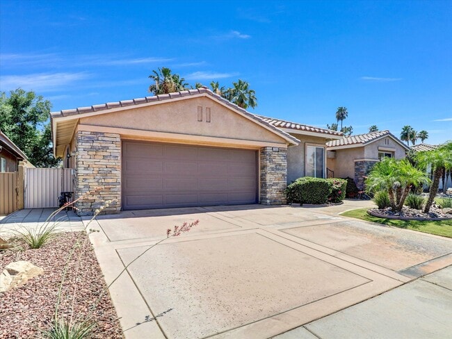 Building Photo - 77573 Ashberry Ct