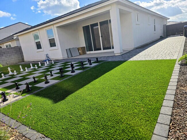 Foto del edificio - SINGLE FAMILY HOME.