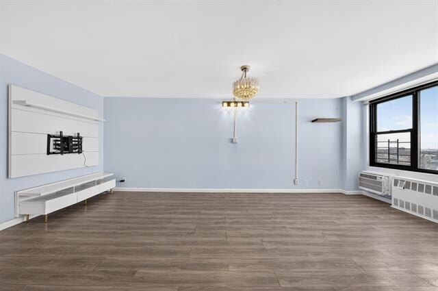 Foto del edificio - 10 Huron Ave