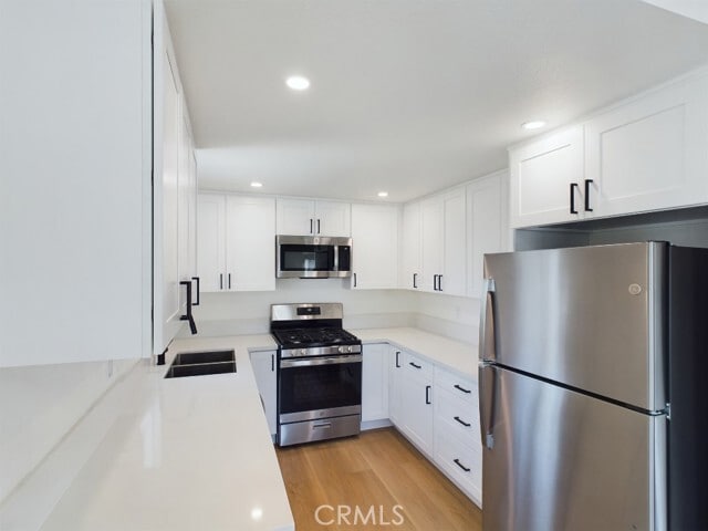 Building Photo - 419 W 4th Ave