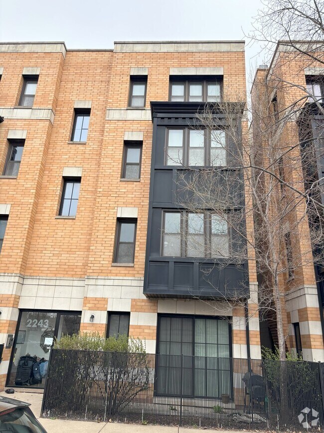 Building Photo - 2243 N Lister Ave