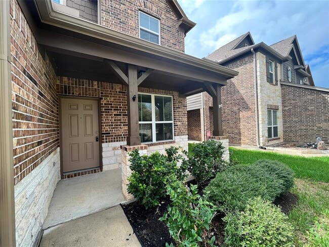Building Photo - 15103 Signal Ridge Way