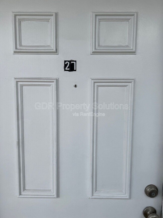 Building Photo - 401 14th St NW