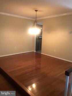 Foto del edificio - 6179 Forest Creek Ln