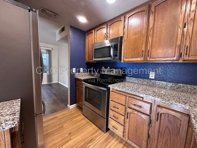 Foto del edificio - 11330 Fair Oaks Blvd