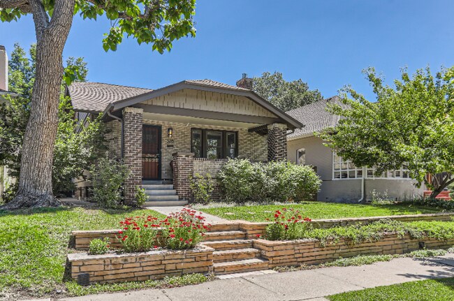 Foto del edificio - 526 Emerson St