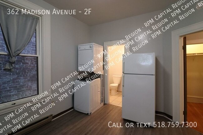 Building Photo - 362 Madison Ave