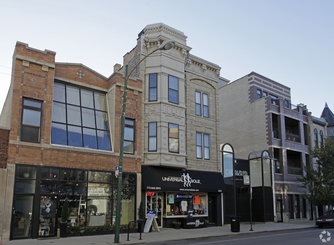 3052 N Lincoln Ave, Chicago, IL 60657 Apartments at 3052 N Lincoln