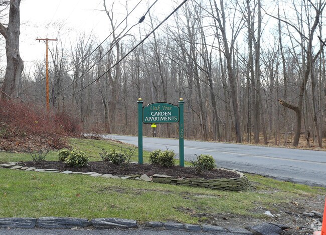 Oak Tree Gardens Apartments Wappingers Falls Ny Apartments Com