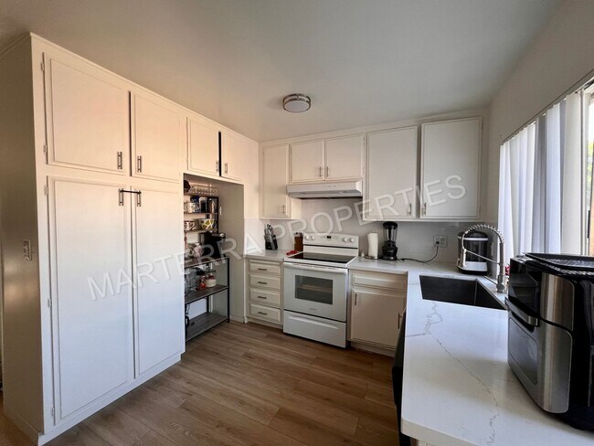 Foto del edificio - Ren Cir