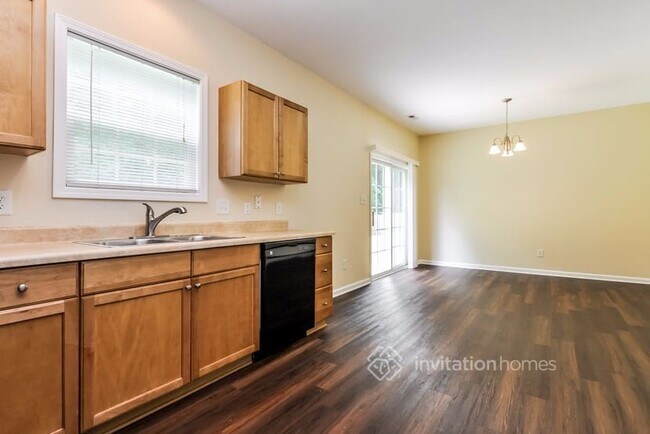 Building Photo - 3124 Trassacks Dr