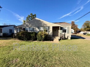 Building Photo - 957 E 37th Pl