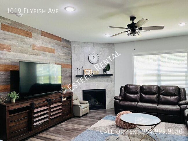 Foto del edificio - 1019 Flyfish Ave