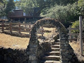 Building Photo - 614 Park Rd