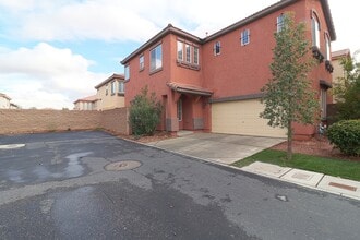 Building Photo - 8526 Nature Scene Dr