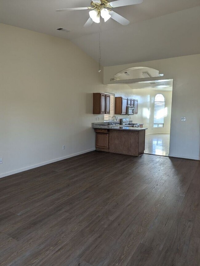 Foto del edificio - 3 Bedroom House