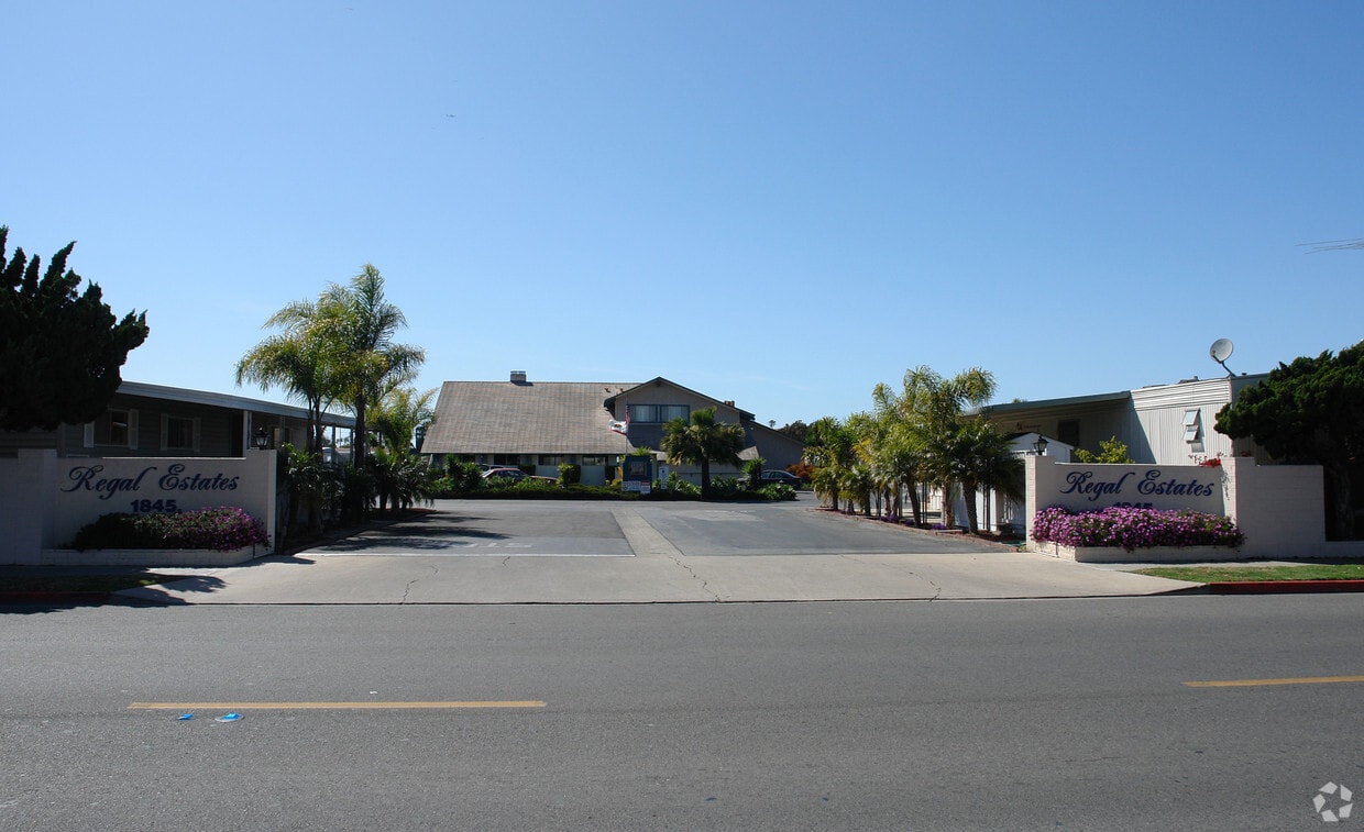 Primary Photo - 1845 Monrovia Ave
