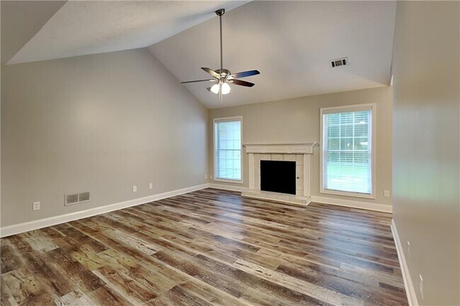 Foto del edificio - 3564 Saddlebrook Dr