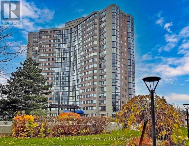 Photo du bâtiment - 1360 Rathburn Rd E