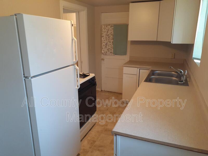 769 N 8th St Unit Apt. 3, Laramie, WY 82072 Condo for Rent in Laramie